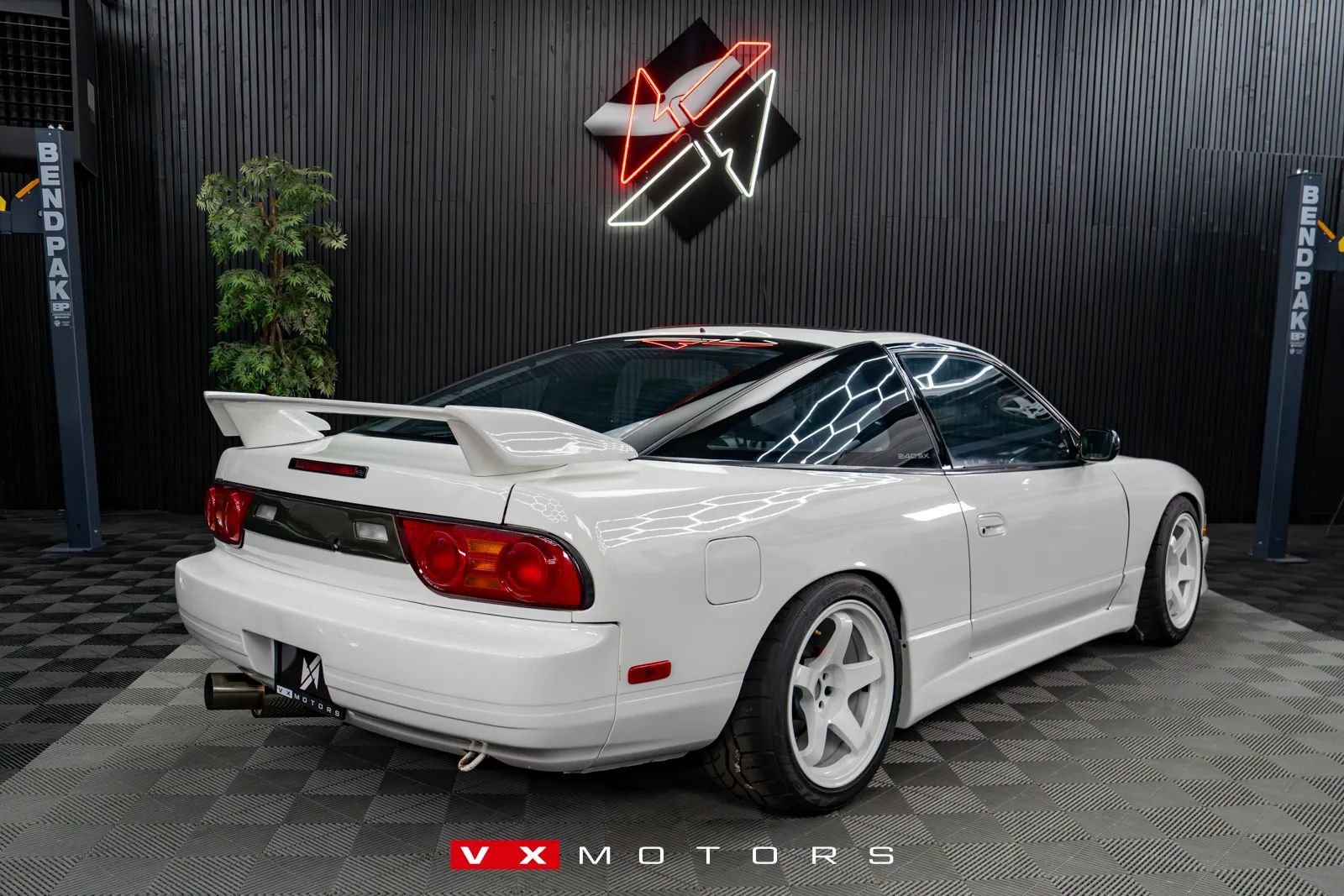 Used 1991 Nissan 240SX SE RWD image 2