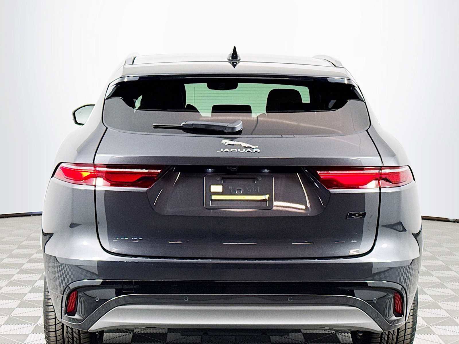 New 2026 Jaguar F-PACE R-Dynamic S AWD/4WD image 6