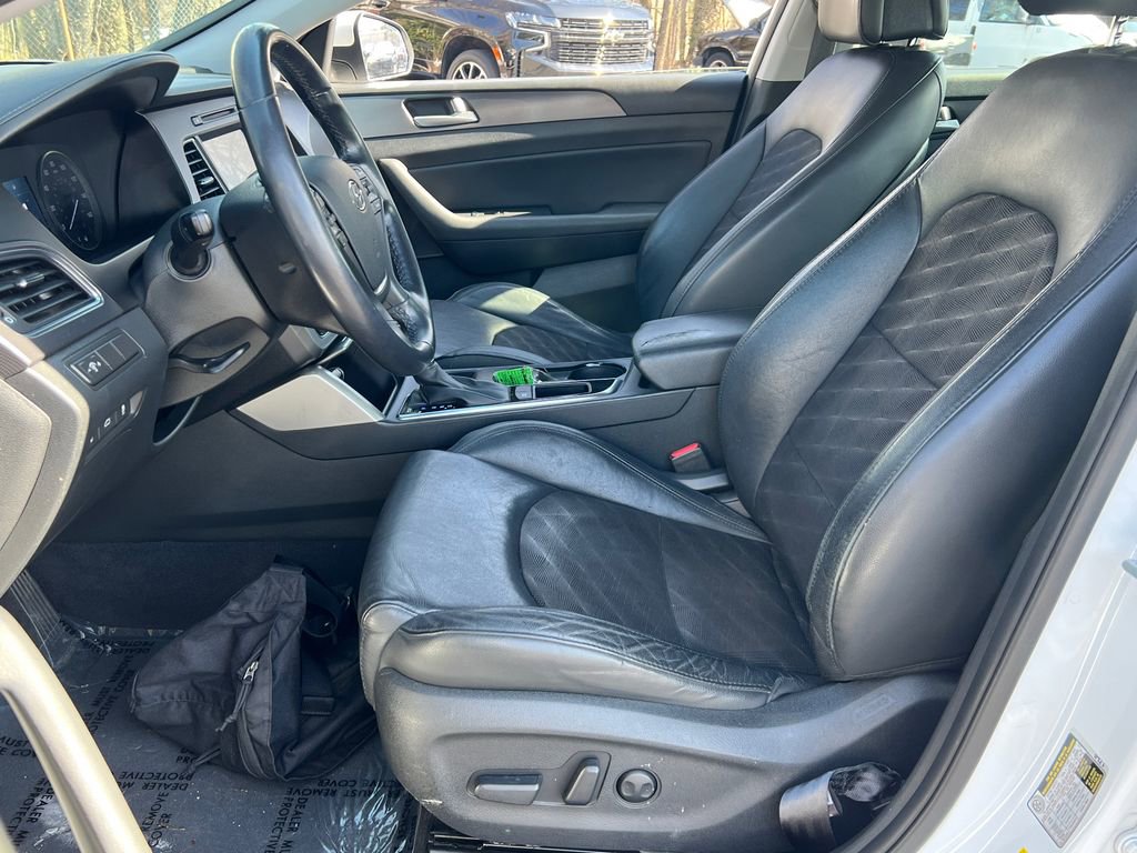 Used 2017 Hyundai Sonata Sport w/ Value Edition Package 02 image 32