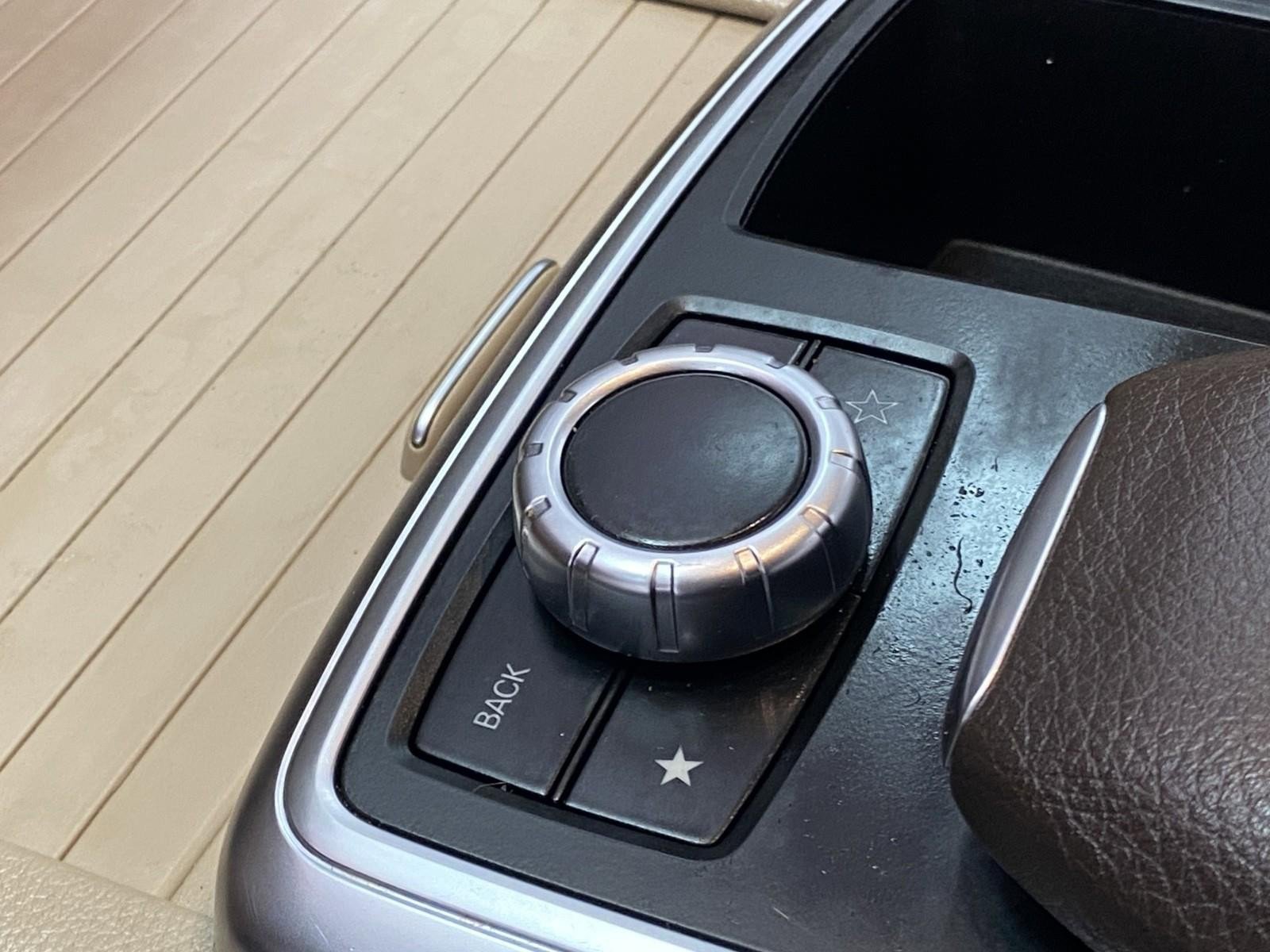 Used 2015 Mercedes-Benz ML 350 4MATIC image 31