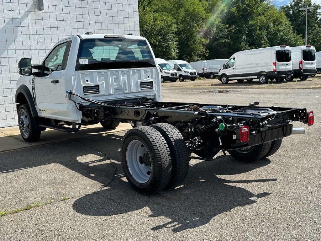 New 2026 Ford F550 4x4 Regular Cab Super Duty image 28