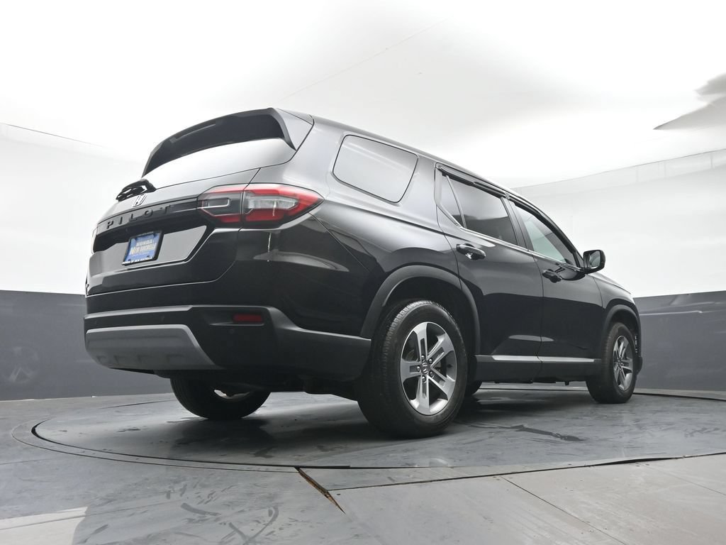 Certified 2024 Honda Pilot EX-L image 34