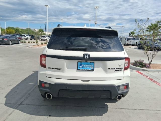 Used 2025 Honda Passport Black Edition image 5