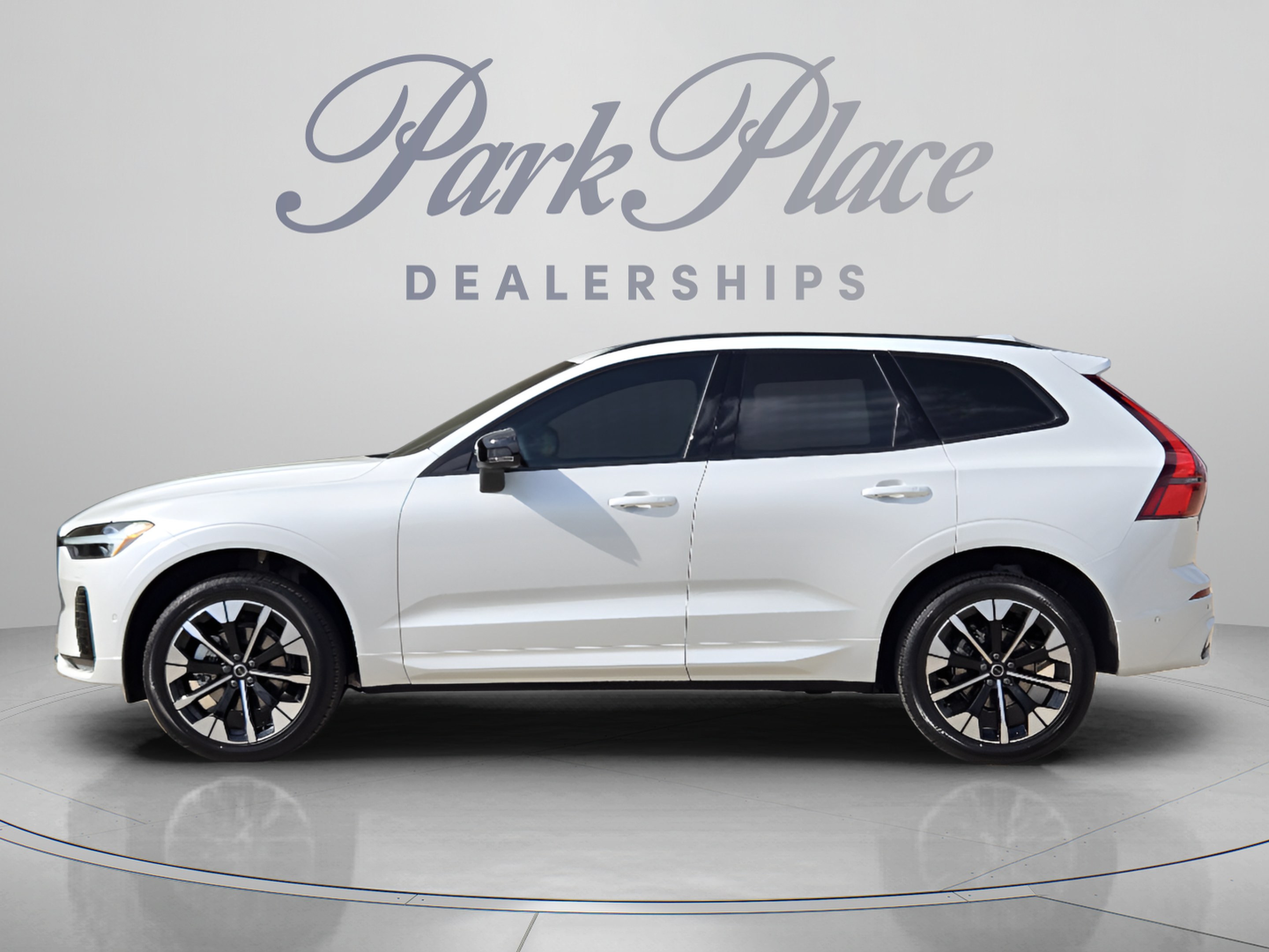 New 2026 Volvo XC60 B5 Plus w/ Protection Package Premier AWD/4WD image 2