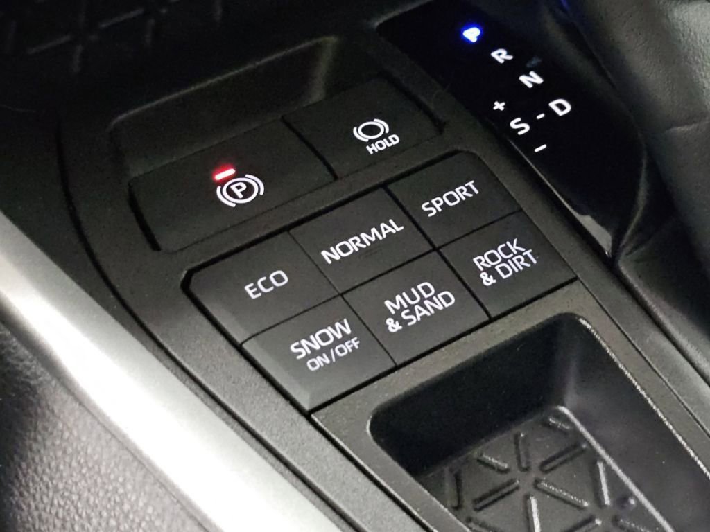 Used 2023 Toyota RAV4 XLE image 11