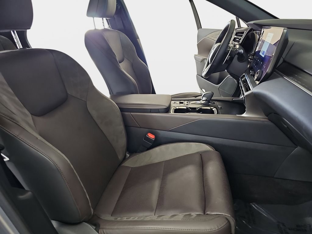 Certified 2024 Lexus RX 450h AWD w/ Convenience Package image 12