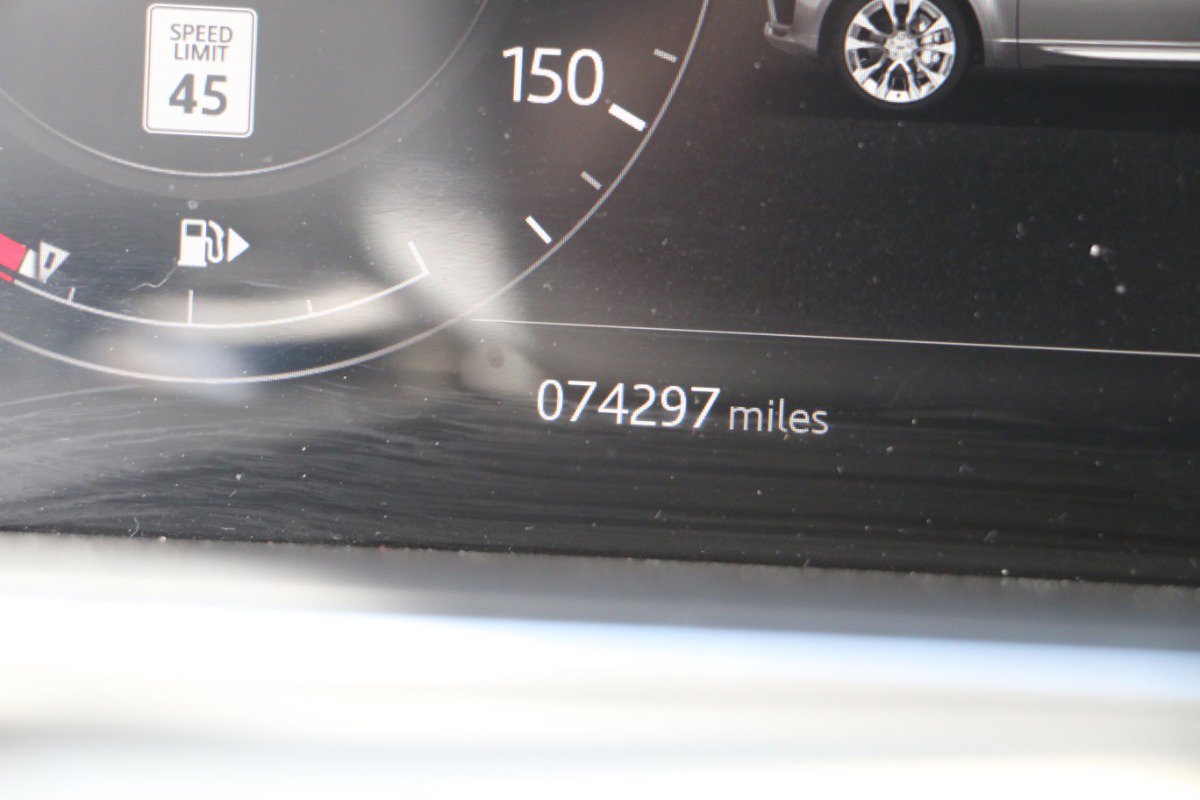 Used 2019 Land Rover Range Rover Sport HSE Dynamic image 37