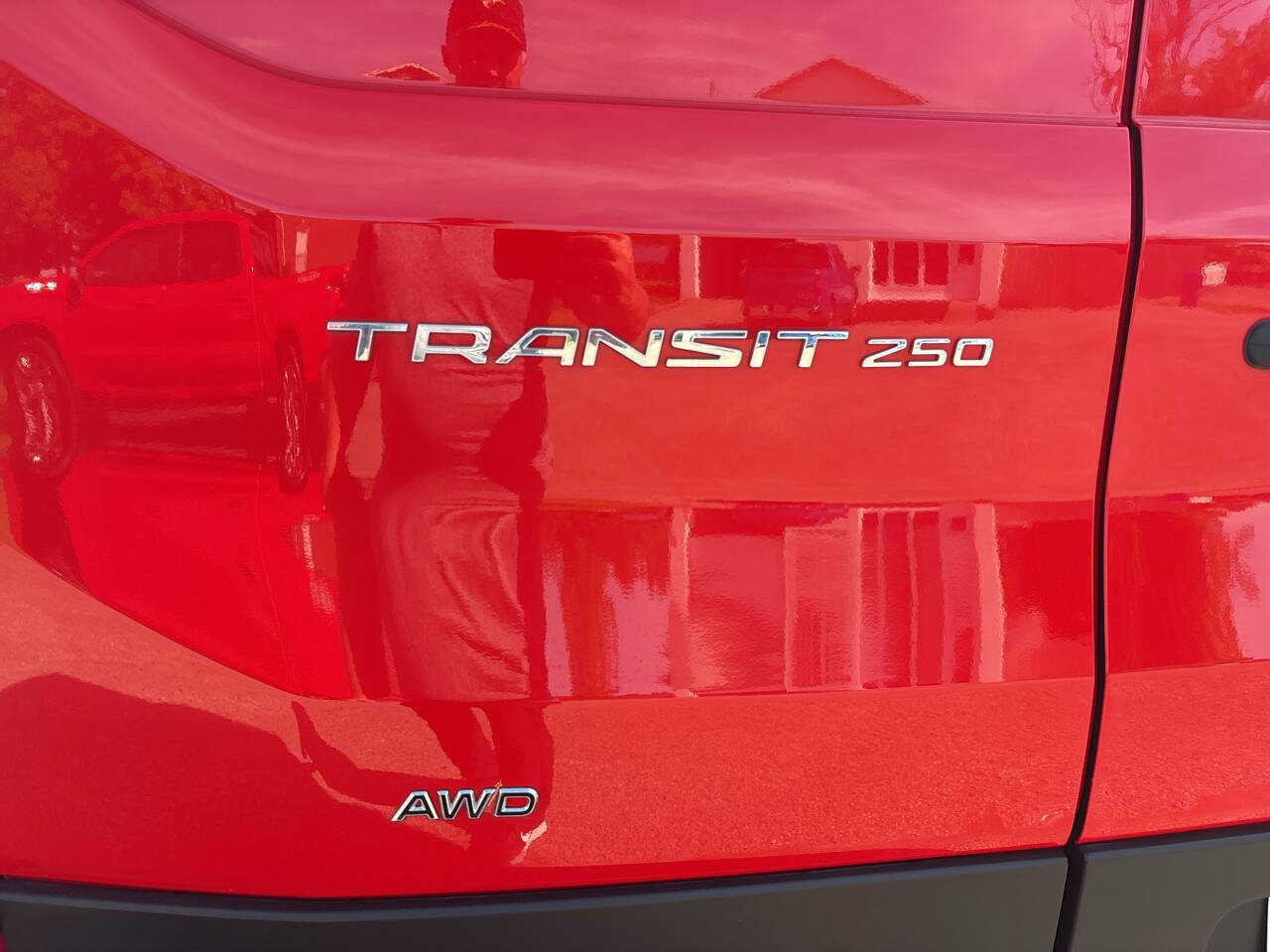 Used 2023 Ford Transit 250 Medium Roof AWD image 20