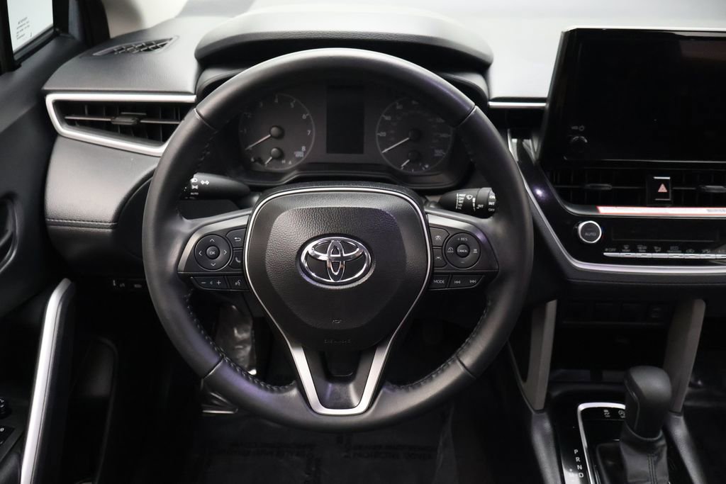 Certified 2024 Toyota Corolla Cross LE image 23