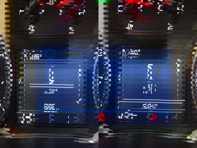 Used 2024 GMC Terrain SLE w/ Driver Convenience Package image 16