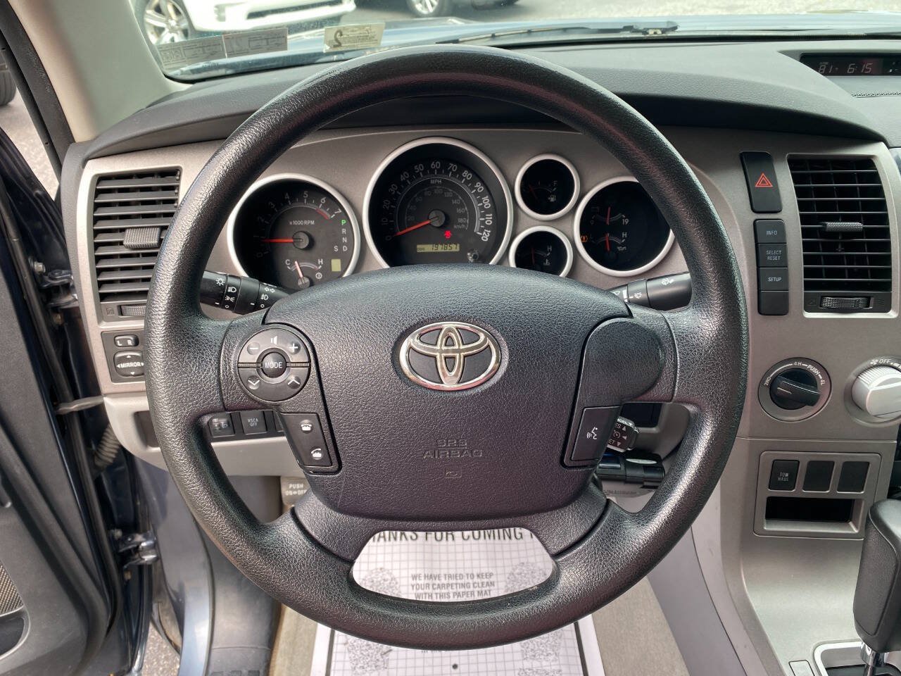 Used 2010 Toyota Tundra 4x4 Double Cab image 13