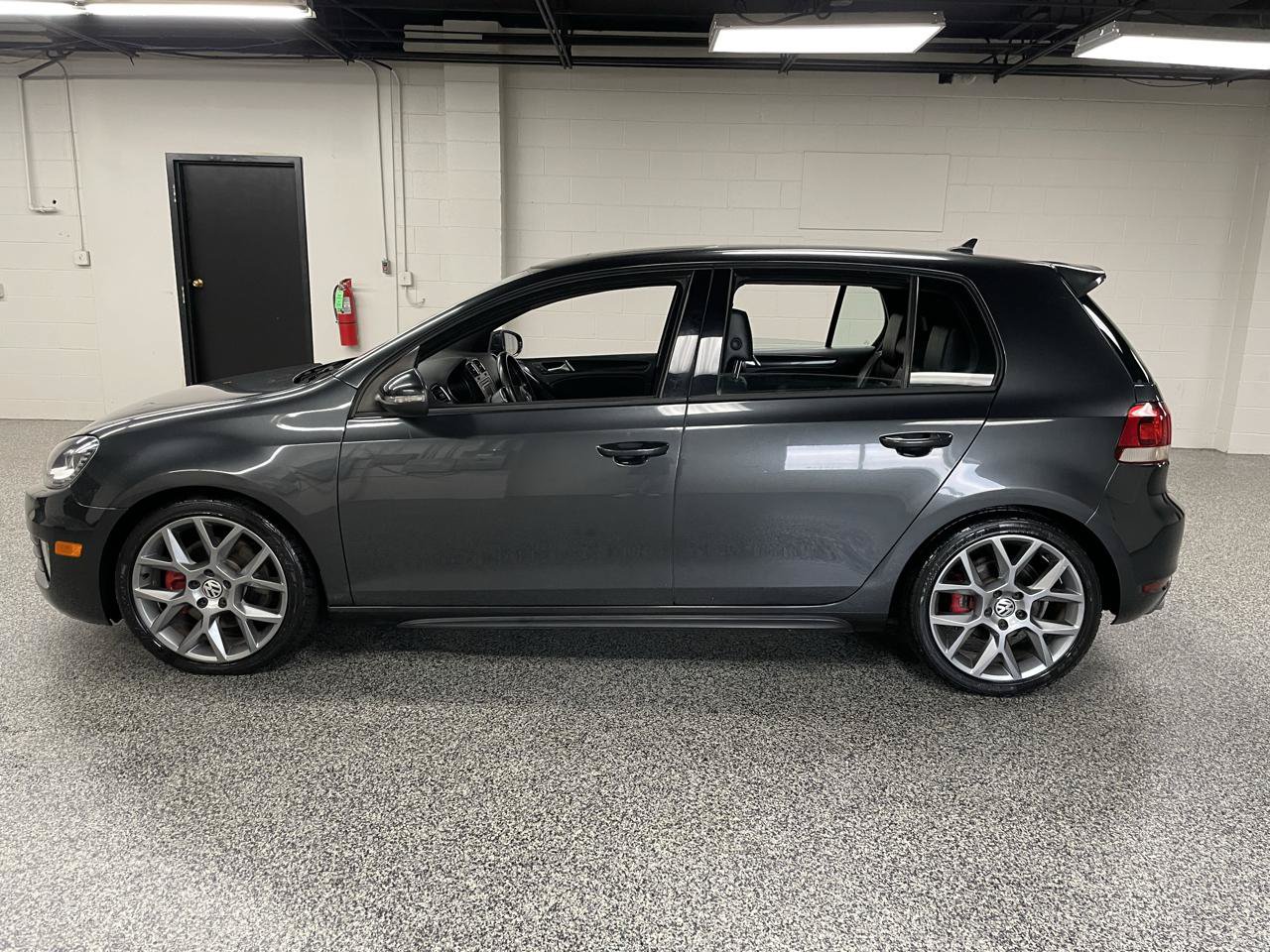 Used 2014 Volkswagen GTI Driver's Edition FWD image 11
