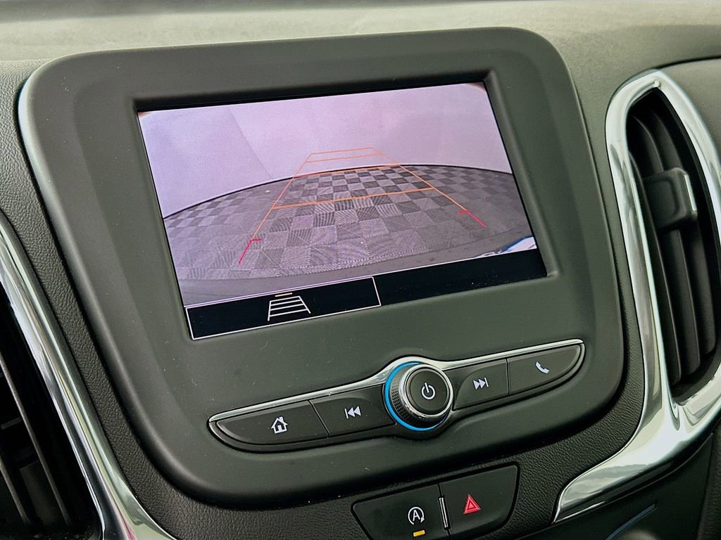 Used 2023 Chevrolet Equinox LT image 18