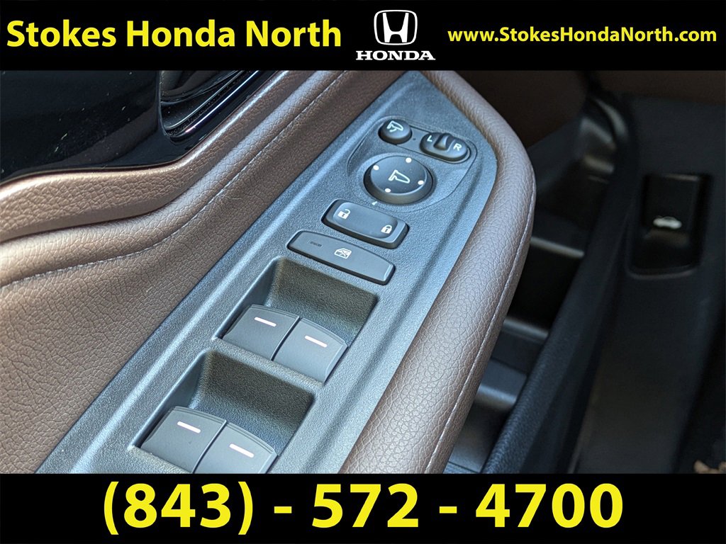 Certified 2025 Honda Odyssey Elite image 26
