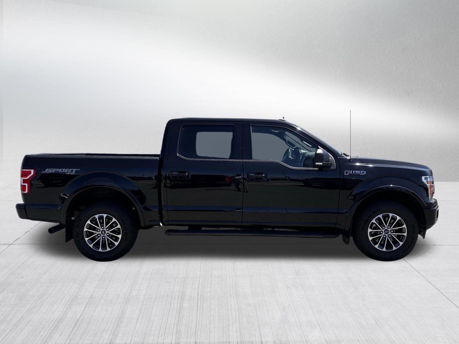 Used 2019 Ford F150 XLT w/ Equipment Group 302A Luxury AWD/4WD image 8