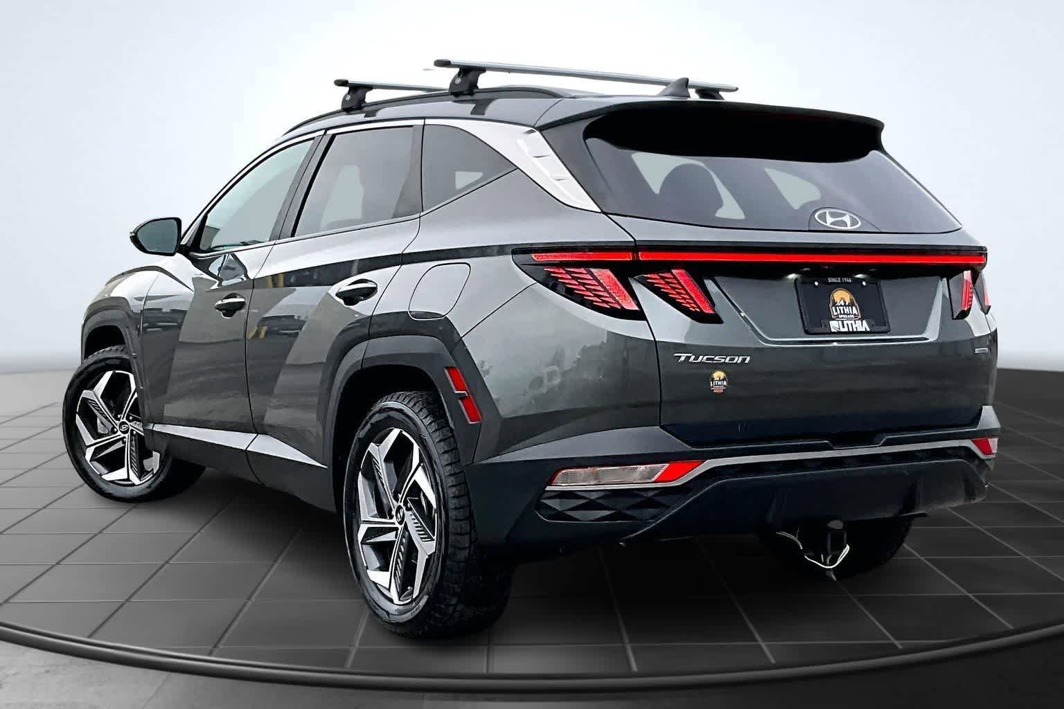 Used 2022 Hyundai Tucson SEL w/ Convenience + Premium Package AWD/4WD image 4
