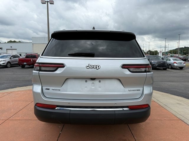 Used 2022 Jeep Grand Cherokee L Limited image 5