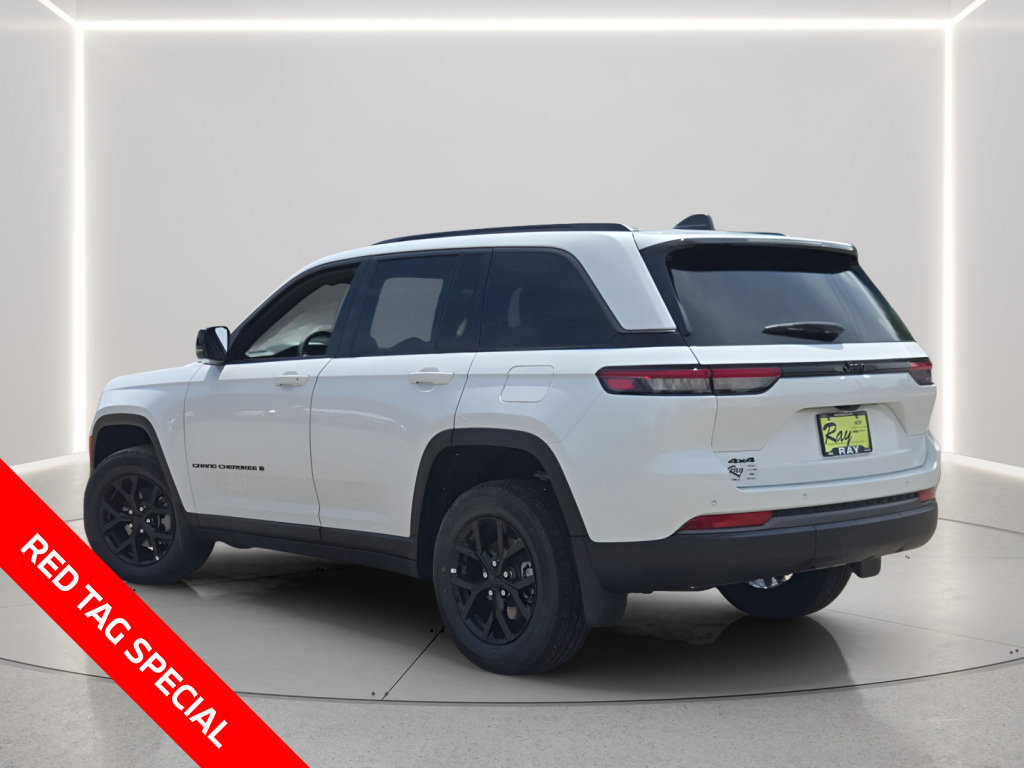 New 2026 Jeep Grand Cherokee Altitude AWD/4WD image 10