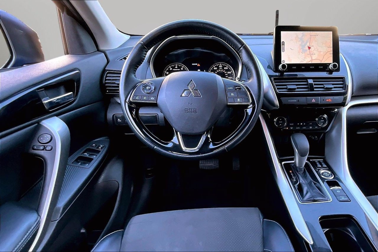 Used 2025 Mitsubishi Eclipse Cross SE AWD/4WD image 10