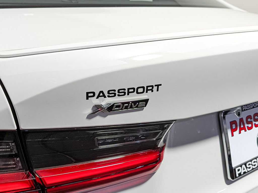 New 2026 BMW 330i xDrive Sedan image 5