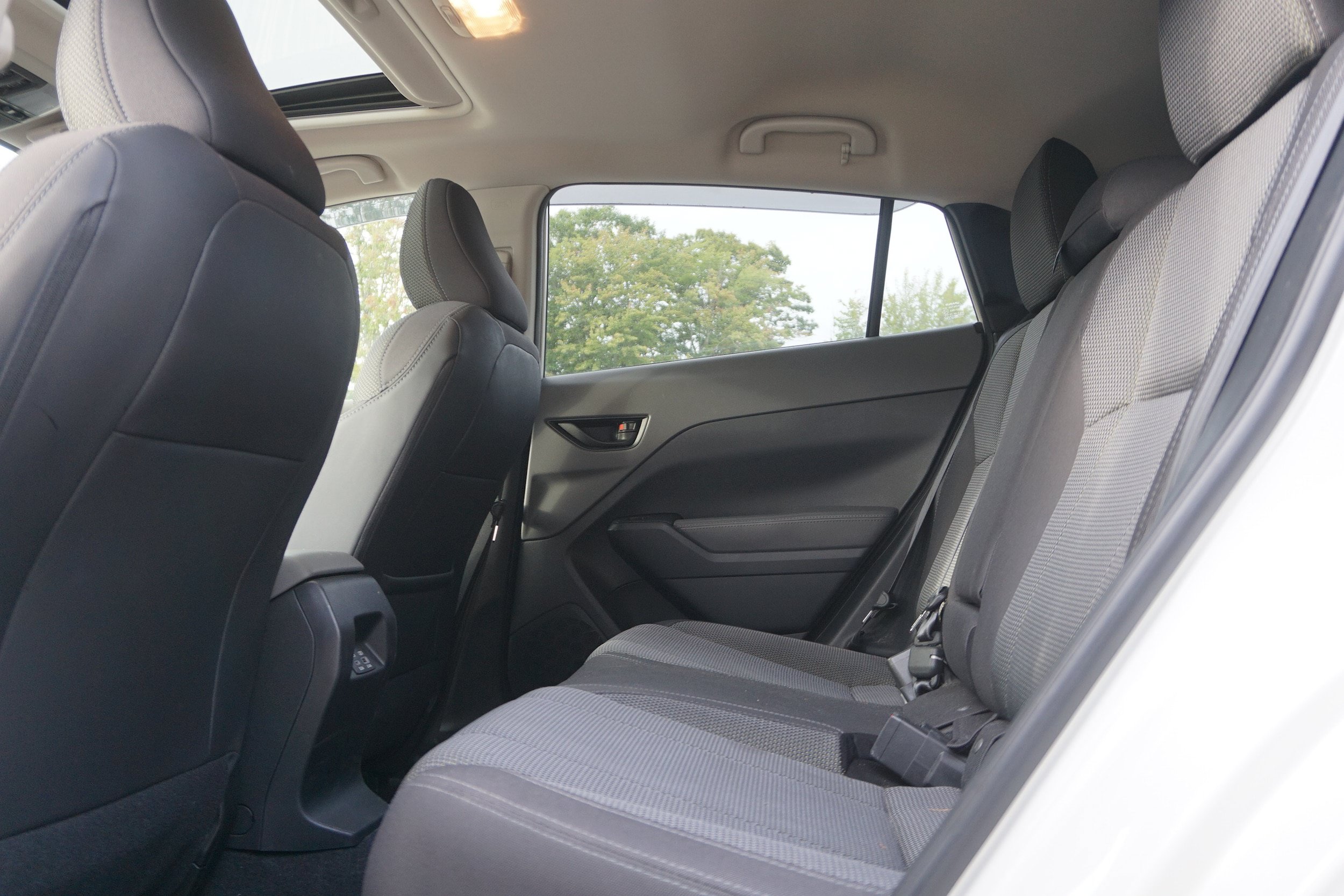 Used 2024 Subaru Crosstrek 2.0i Premium AWD/4WD image 15