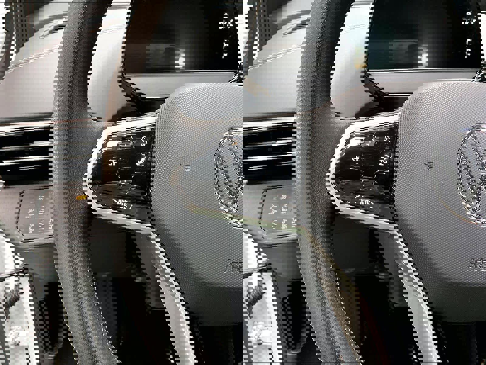 Used 2023 Volkswagen ID.4 Pro S AWD/4WD image 20