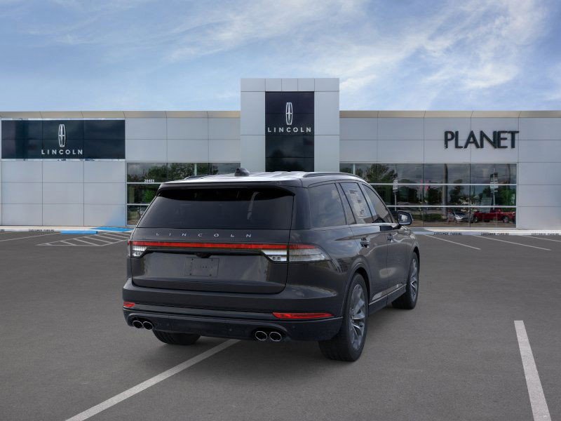 New 2026 Lincoln Aviator 2WD w/ Jet Appearance Package image 8