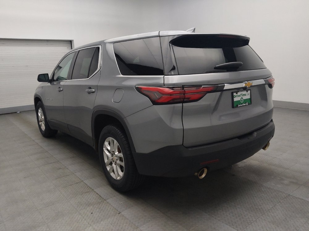 Used 2023 Chevrolet Traverse LS FWD image 5