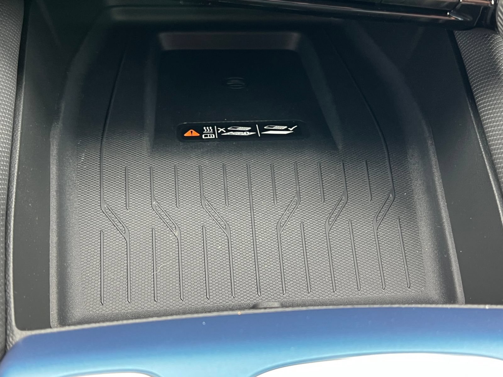 New 2026 Chevrolet Equinox EV LT FWD image 24