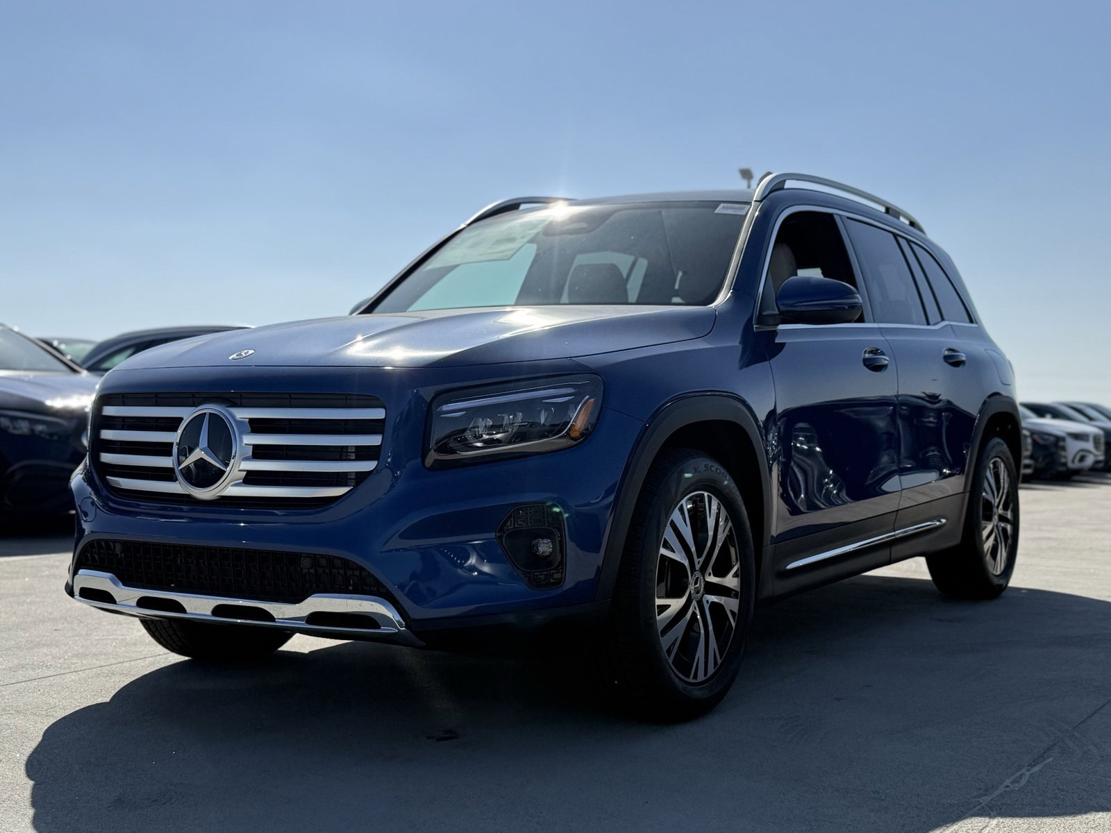 New 2026 Mercedes-Benz GLB 250 image 6