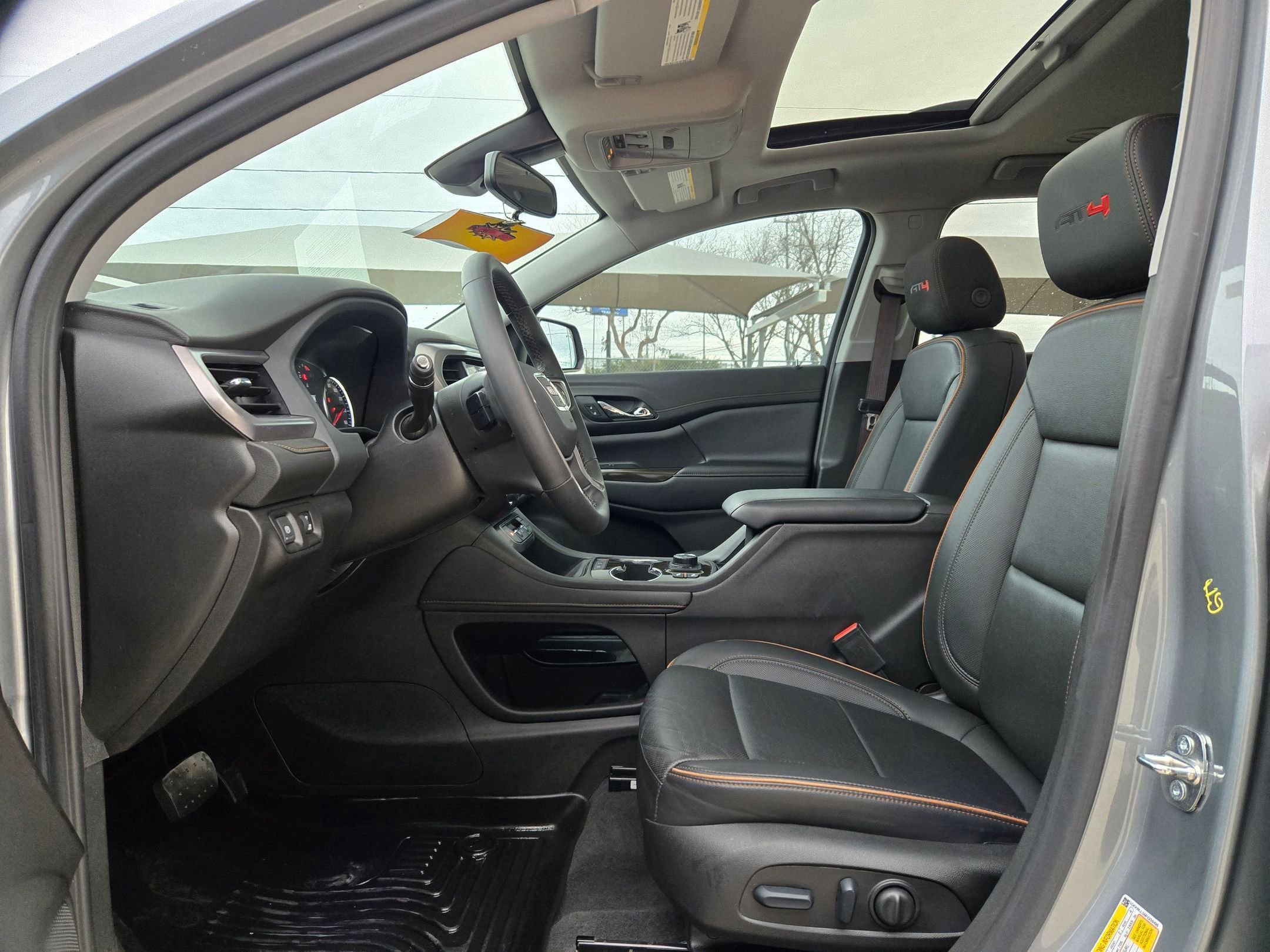 Certified 2023 GMC Acadia AT4 image 9