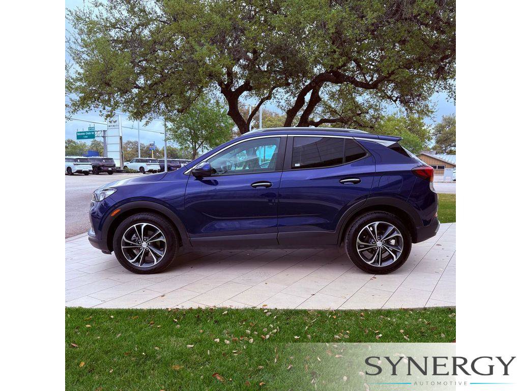 Used 2023 Buick Encore GX Select FWD image 9