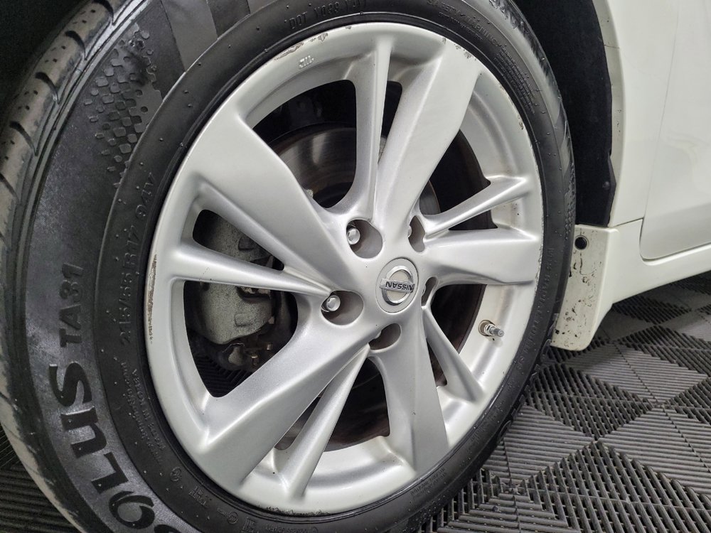 Used 2014 Nissan Altima 2.5 SL w/ Technology Package FWD image 31