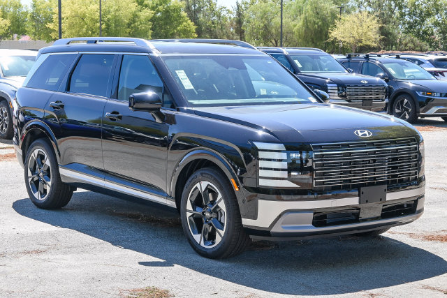New 2026 Hyundai Palisade Limited AWD/4WD image 3