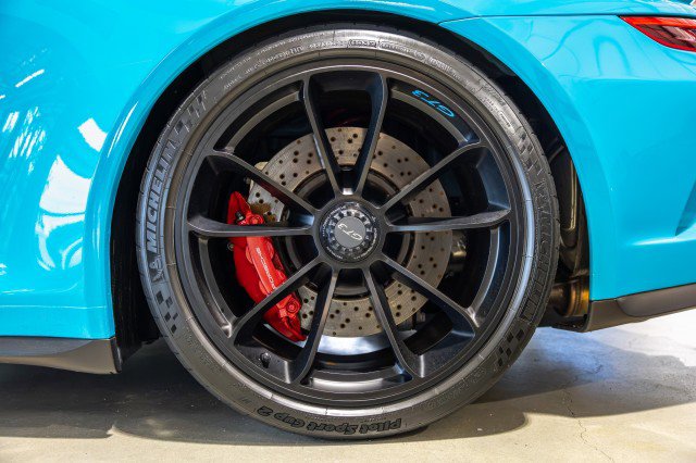 Used 2018 Porsche 911 GT3 RWD image 21