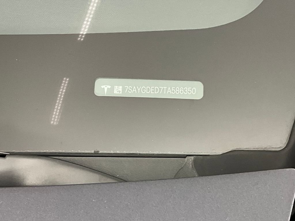 Used 2026 Tesla Model Y Long Range RWD image 29