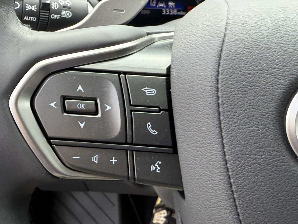 Used 2025 Lexus NX 250 AWD w/ Accessory Package (2T) image 22