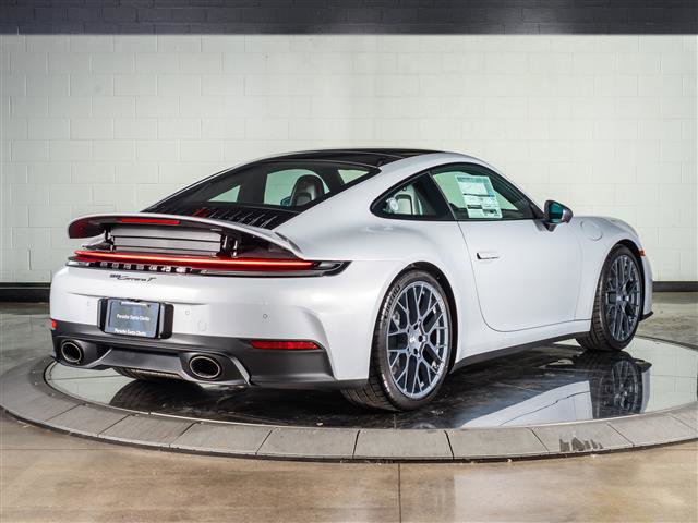 New 2026 Porsche 911 Carrera T RWD image 9