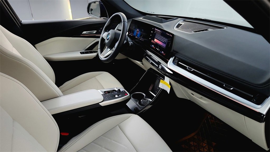 New 2026 BMW X1 xDrive28i w/ Technology Package image 38