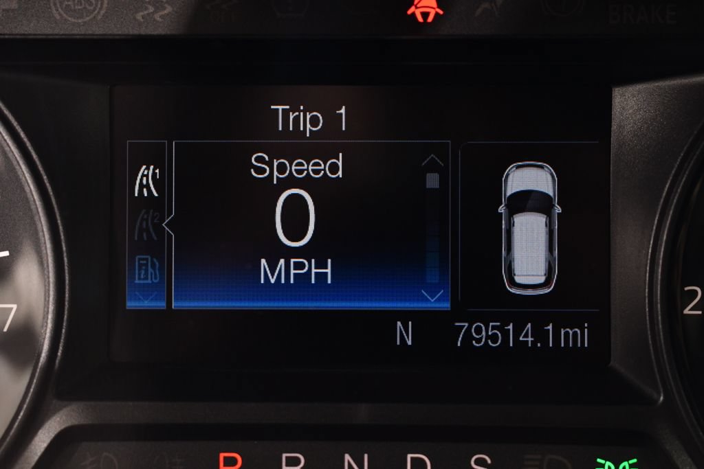 Used 2017 Ford Explorer XLT AWD/4WD image 28