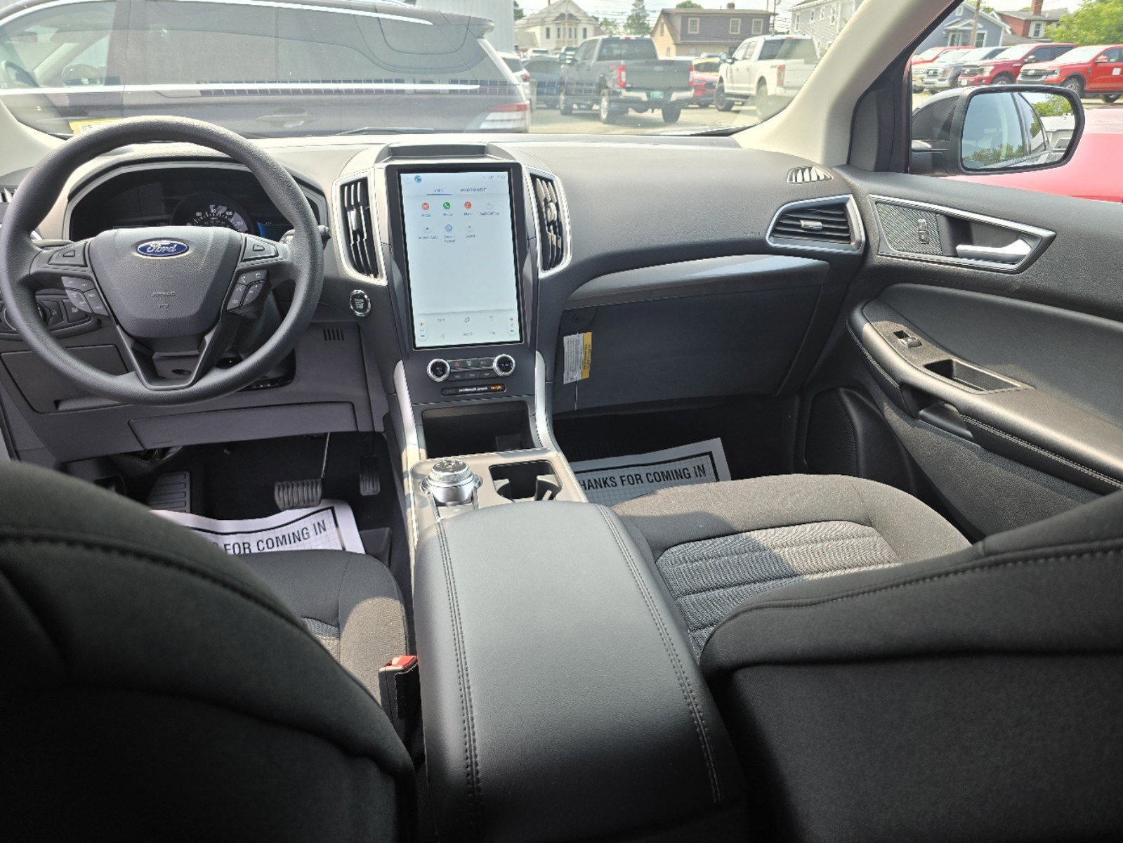 New 2024 Ford Edge SE w/ Black Appearance Package image 13