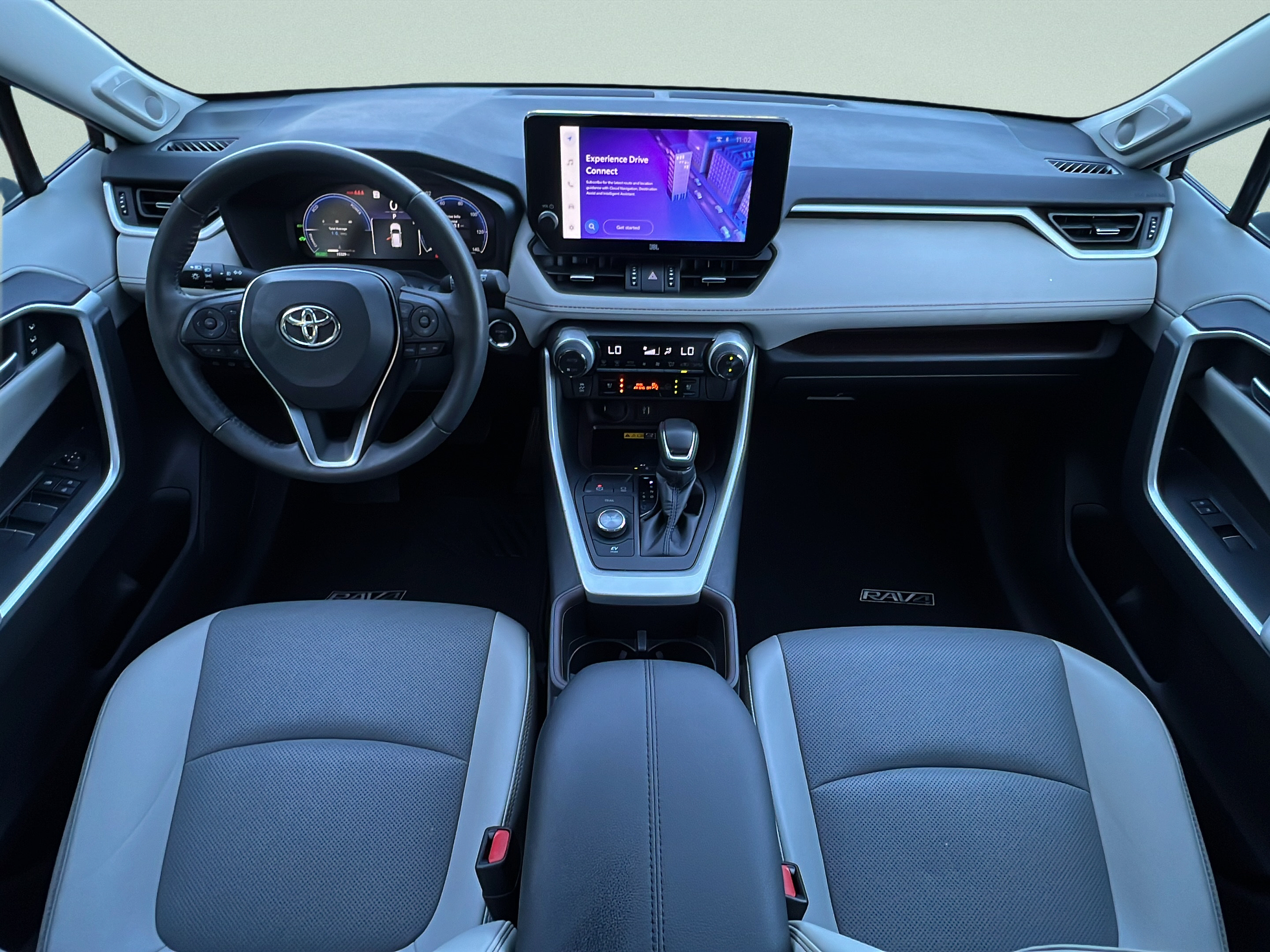 Used 2023 Toyota RAV4 Limited AWD/4WD image 11