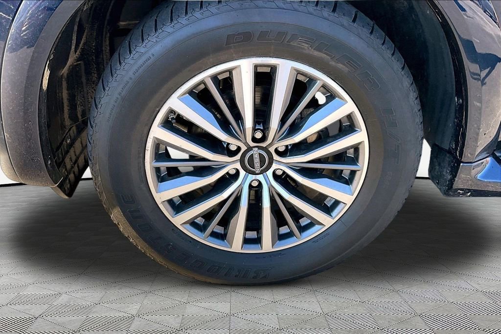 Used 2023 Nissan Armada SL w/ Captain's Chairs Package image 23