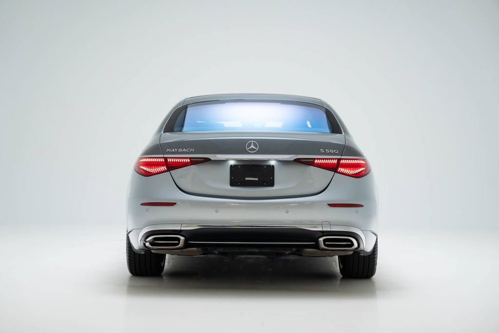 Used 2024 Mercedes-Benz Maybach S 580 4MATIC image 4