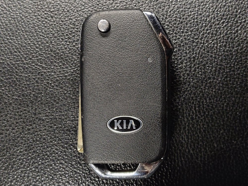 Used 2020 Kia Soul X-Line FWD image 32