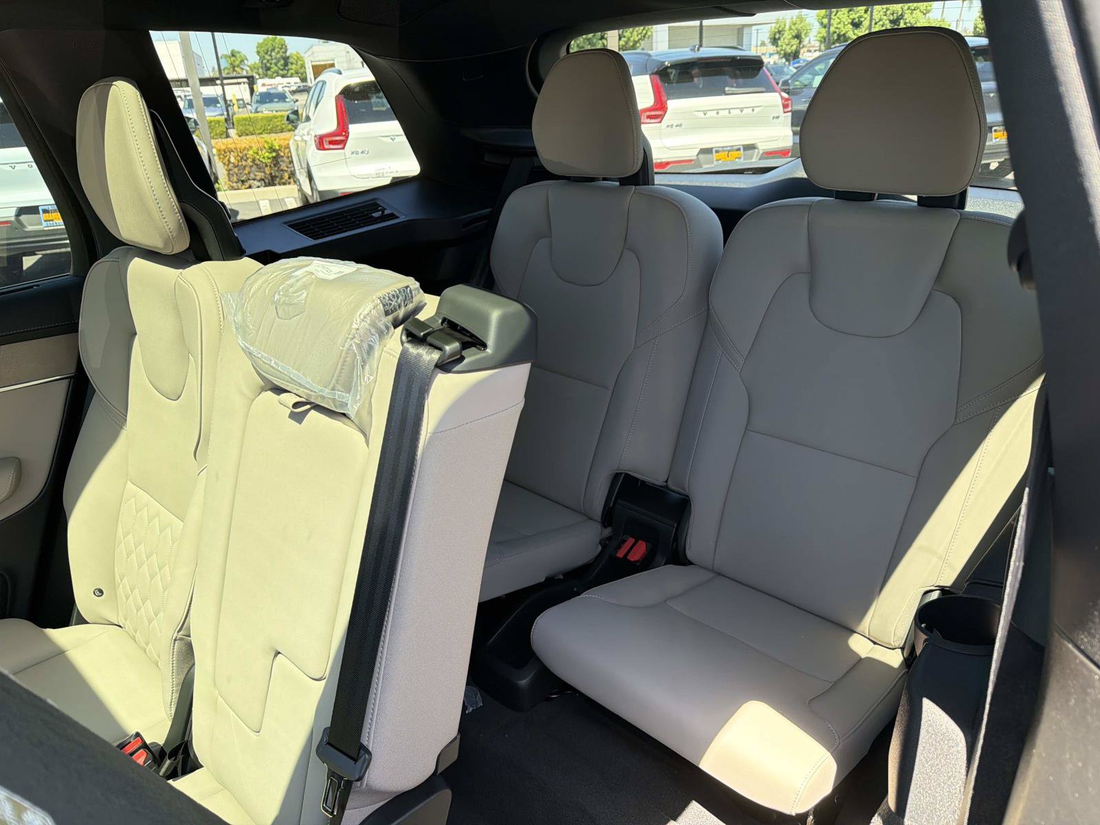 New 2027 Volvo XC90 B6 Bright AWD/4WD image 18