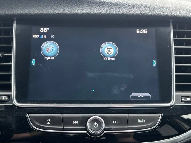 Used 2020 Buick Encore Preferred AWD/4WD image 26