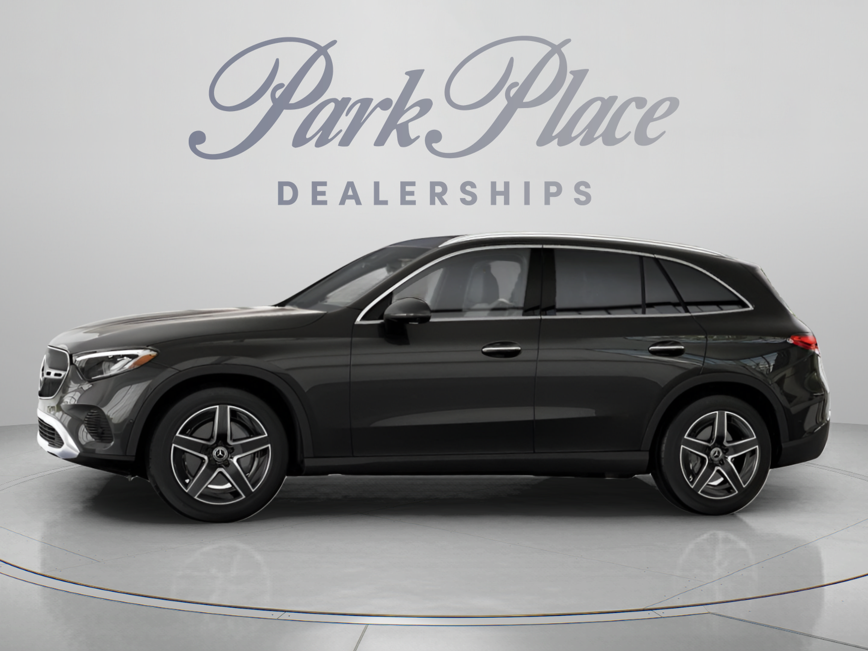 Used 2026 Mercedes-Benz GLC 300 image 6