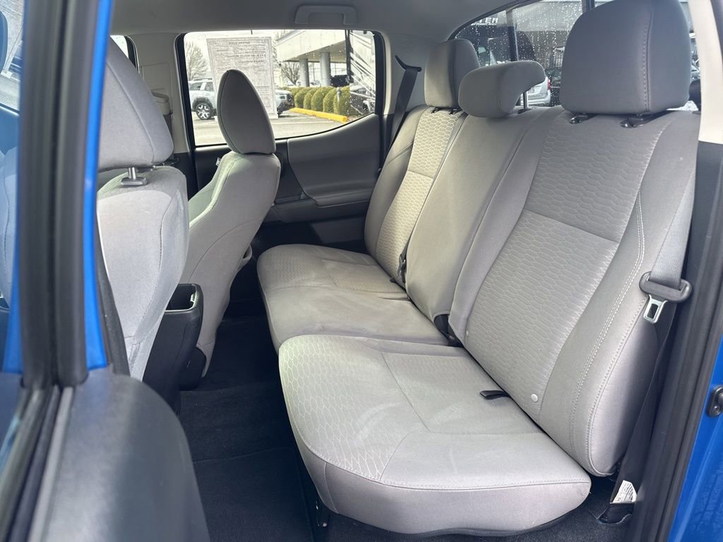 Used 2017 Toyota Tacoma SR5 w/ Tow Package image 11