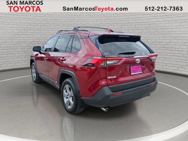 Used 2025 Toyota RAV4 LE image 7